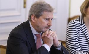 Evo šta je Johannes Hahn imao reći o sporazumu Izetbegovića, Čovića i Dodika